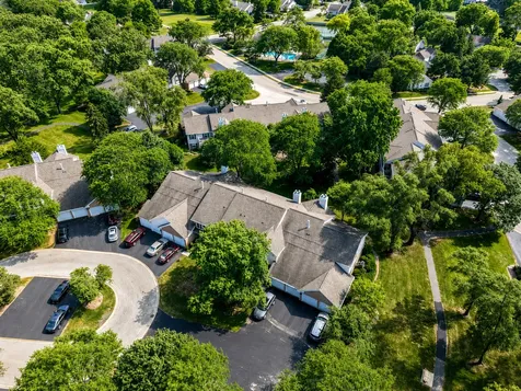 585 Edinburgh Lane Prospect Heights IL 60070