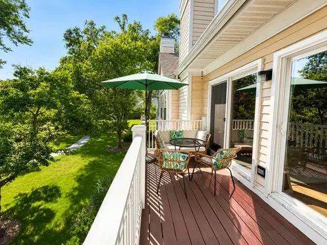 585 Edinburgh Lane Prospect Heights IL 60070
