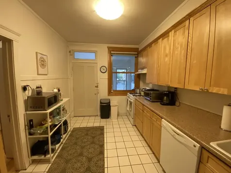 852 West Diversey Parkway Chicago IL 60614