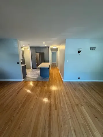 6320 North Kildare Avenue Chicago IL 60646