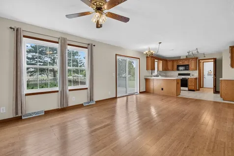 2607 Little Bluestem Road Morris IL 60450