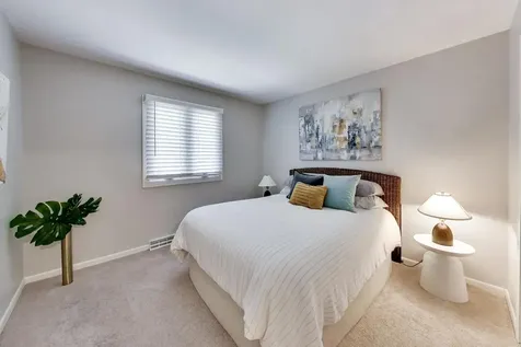 514 South Yale Avenue Villa Park IL 60181