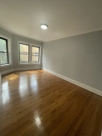 7327 North Honore Street Chicago IL 60626