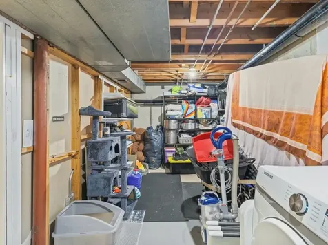 306 Milton Court Bloomingdale IL 60108