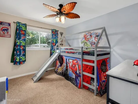 422 Walnut Drive Streamwood IL 60107