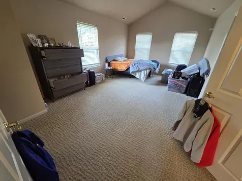 886 South Insignia Court Palatine IL 60067