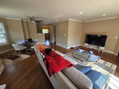 886 South Insignia Court Palatine IL 60067