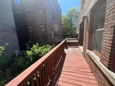 852 West Diversey Parkway Chicago IL 60614