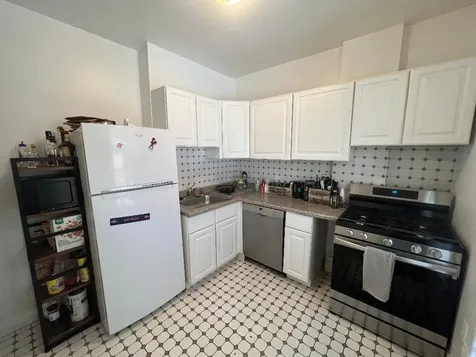 852 West Diversey Parkway Chicago IL 60614