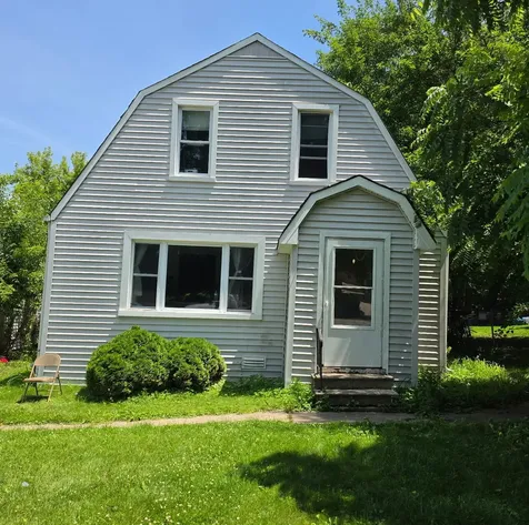 1611 North Pleasant Drive Round Lake Beach IL 60073