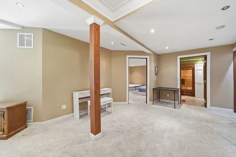 345 Moody Court South Elgin IL 60177