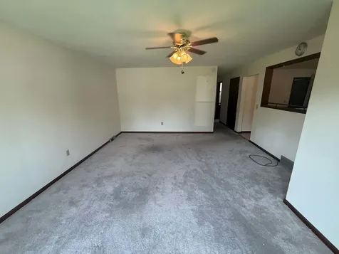 442 31ST Avenue East Moline IL 61244