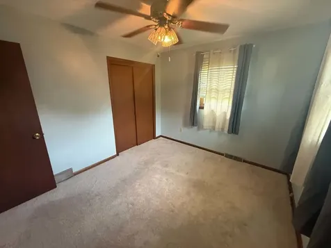 442 31ST Avenue East Moline IL 61244