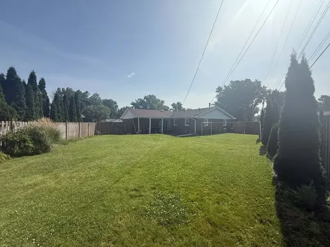 442 31ST Avenue East Moline IL 61244