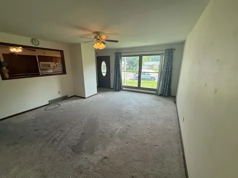 442 31ST Avenue East Moline IL 61244