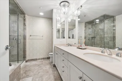 600 North Lake Shore Drive Chicago IL 60611