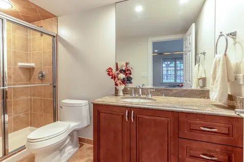 15 Eagle Ridge Drive Hawthorn Woods IL 60047