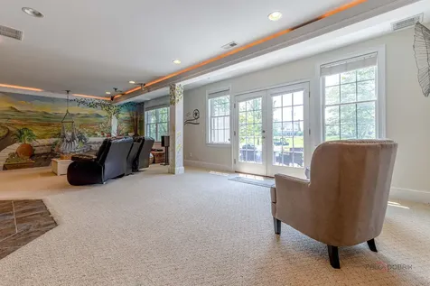 15 Eagle Ridge Drive Hawthorn Woods IL 60047