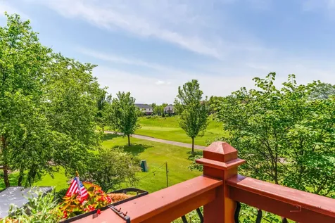 15 Eagle Ridge Drive Hawthorn Woods IL 60047