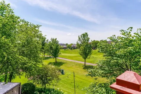 15 Eagle Ridge Drive Hawthorn Woods IL 60047