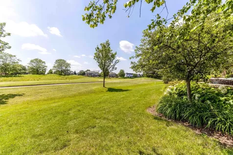 15 Eagle Ridge Drive Hawthorn Woods IL 60047