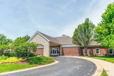 15 Eagle Ridge Drive Hawthorn Woods IL 60047
