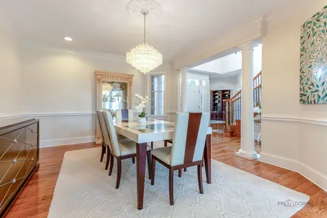 15 Eagle Ridge Drive Hawthorn Woods IL 60047