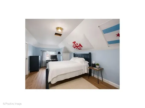 3640 North Artesian Avenue Chicago IL 60618