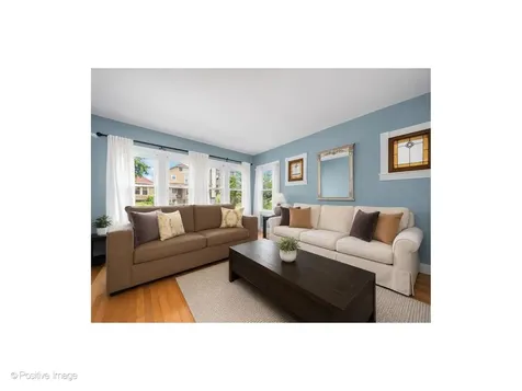 3640 North Artesian Avenue Chicago IL 60618