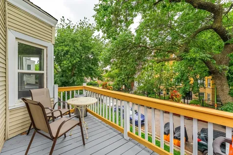 3509 West Dickens Avenue Chicago IL 60647