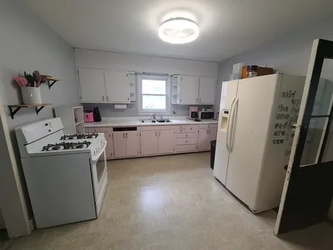 513 Crawford Avenue Dixon IL 61021