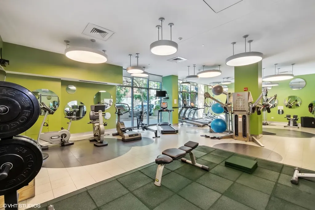 125 South Green Street Chicago IL 60607