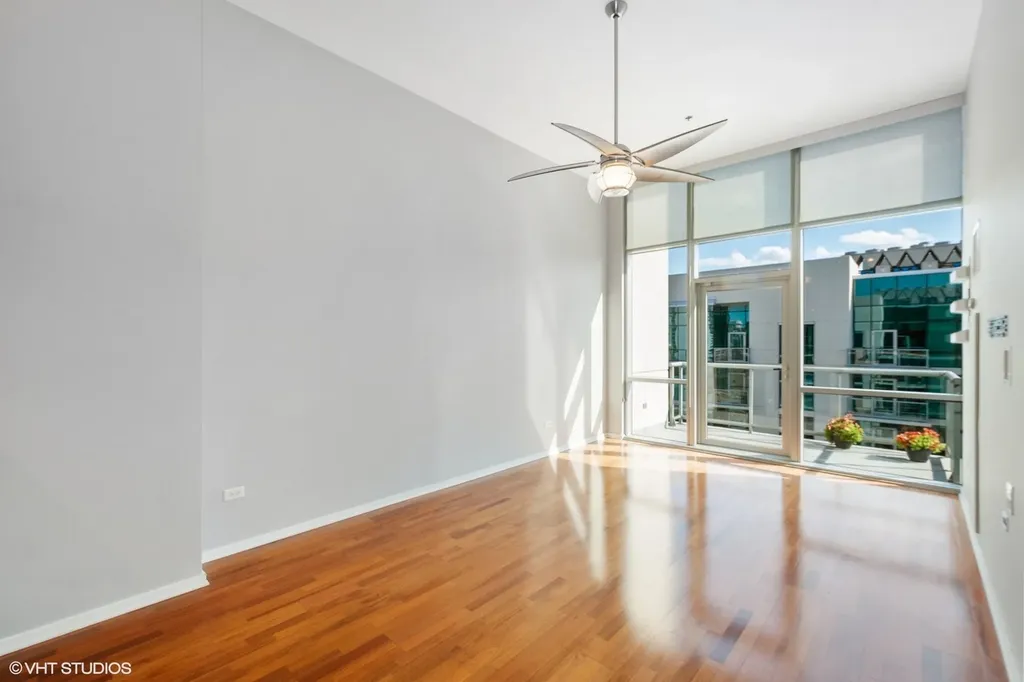 125 South Green Street Chicago IL 60607