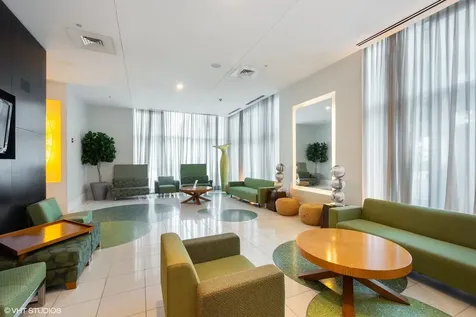 125 South Green Street Chicago IL 60607