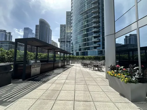1211 South Prairie Avenue Chicago IL 60605