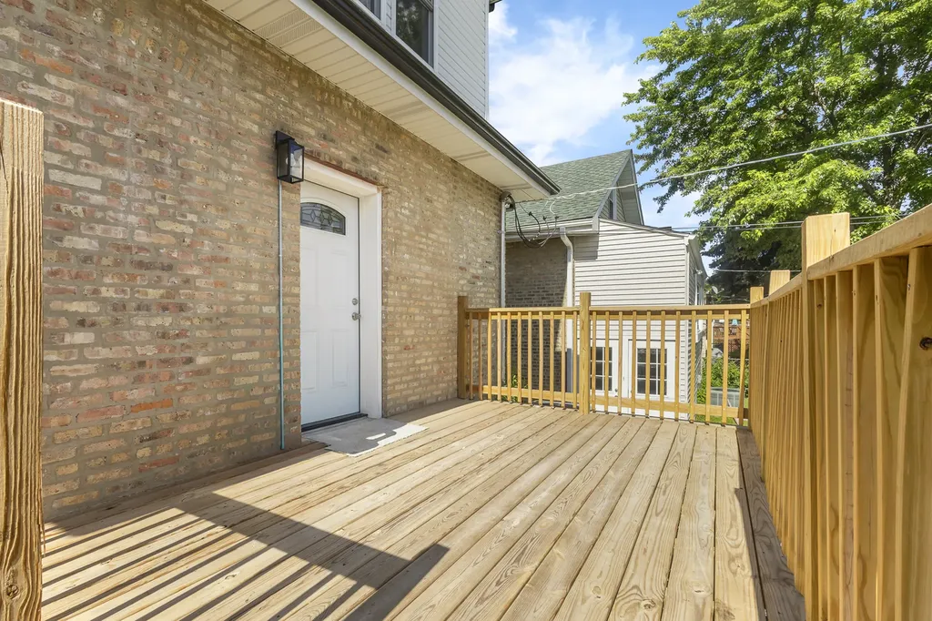 5029 West Windsor Avenue Chicago IL 60630