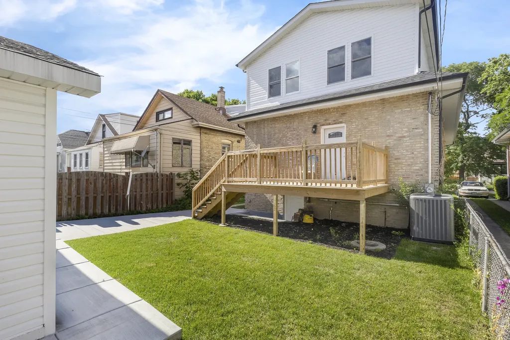 5029 West Windsor Avenue Chicago IL 60630