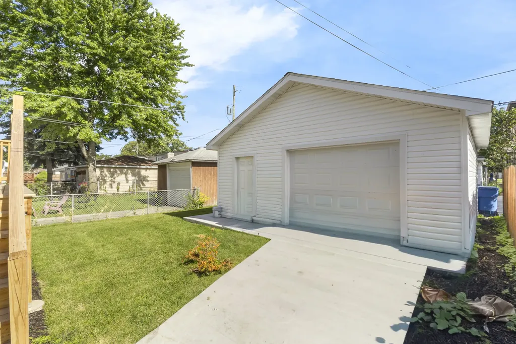 5029 West Windsor Avenue Chicago IL 60630