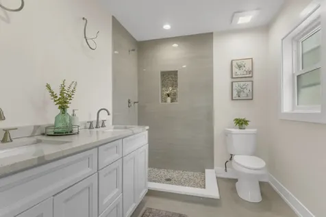 5029 West Windsor Avenue Chicago IL 60630