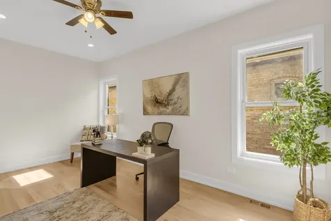 5029 West Windsor Avenue Chicago IL 60630