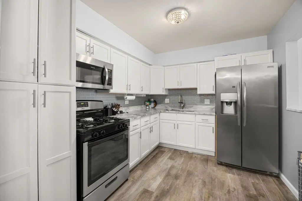 8305 Route 53 Street Woodridge IL 60517