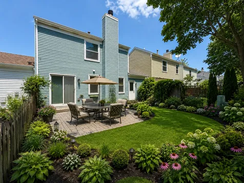 331 Golf Lane Algonquin IL 60102