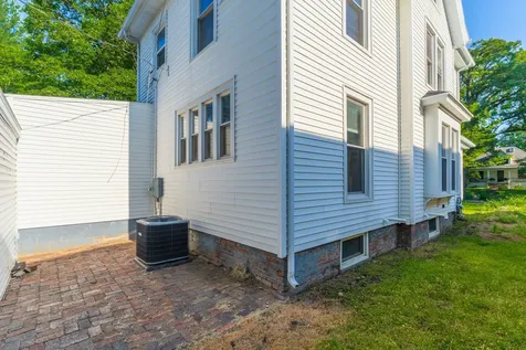 522 West Grove Street Pontiac IL 61764