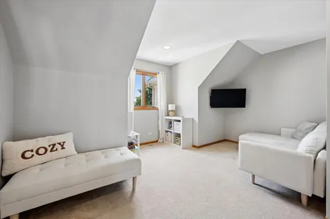 6602 Natasha Court Countryside IL 60525