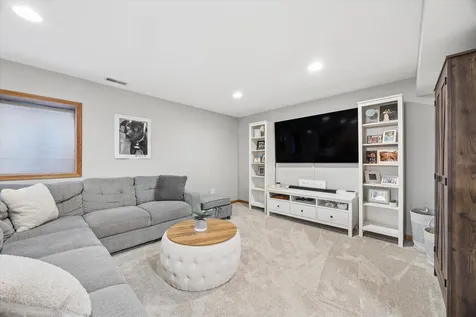 6602 Natasha Court Countryside IL 60525