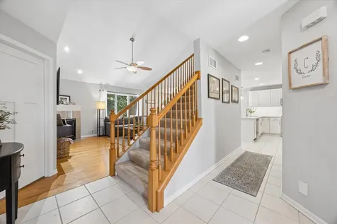 6602 Natasha Court Countryside IL 60525