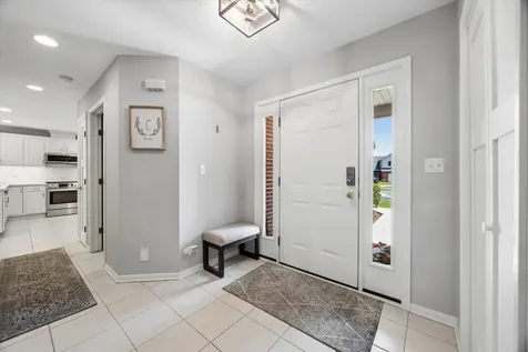 6602 Natasha Court Countryside IL 60525