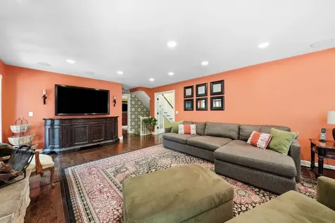 25990 North Oak Hills Road Lake Barrington IL 60010