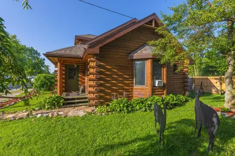 403 West Owsley Street Chenoa IL 61726