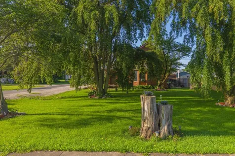 403 West Owsley Street Chenoa IL 61726